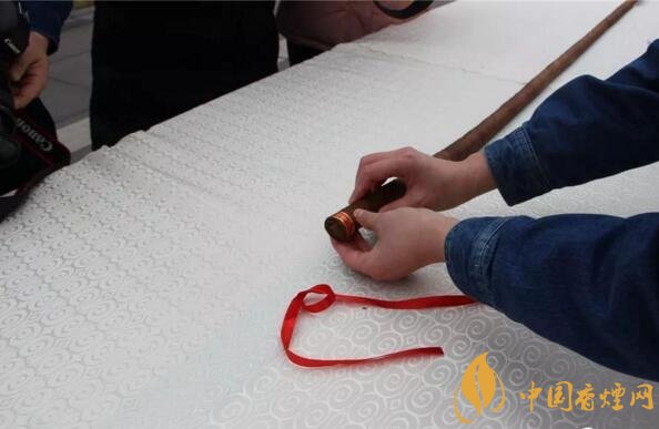 世界上最長(zhǎng)的雪茄（119米），長(zhǎng)城雪茄世界最長(zhǎng)